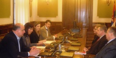 13. februar 2013. Članovi Poslaničke grupe prijateljstva sa Poljskom u razgovoru sa ambasadorom Poljske u Srbiji